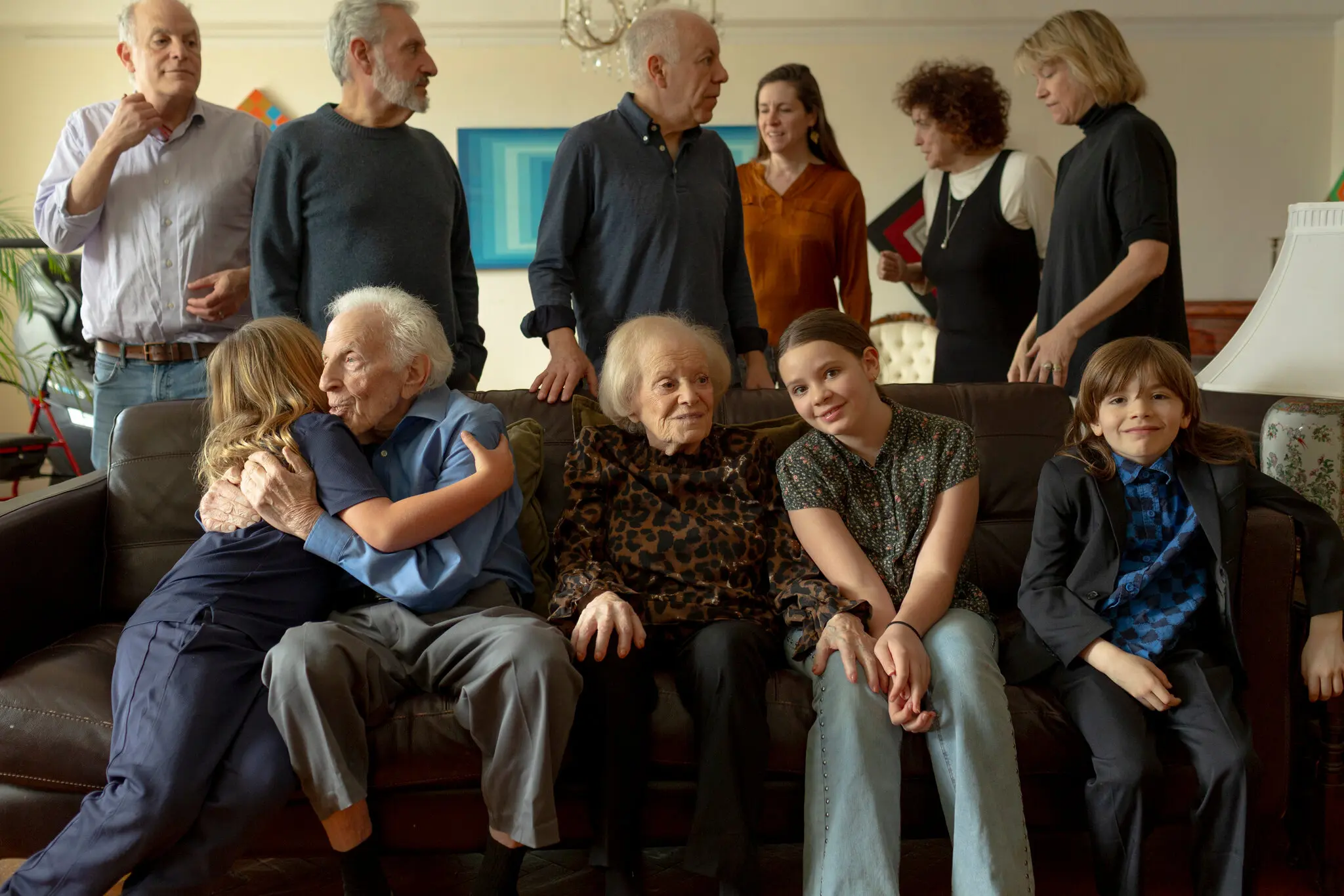 100-річний психолог продовжує слухати пацієнтів